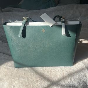 Tory Burch New Jitney (Hunter) Green Emerson Buckle Tote Purse